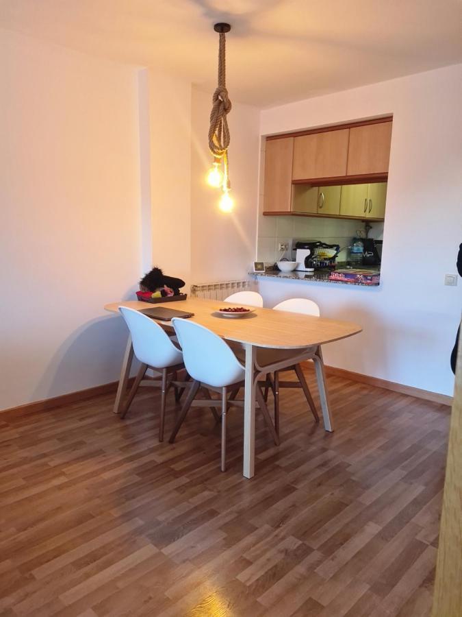 Tuhogarencerler Taquilla Parking En Pistas Apartman Kültér fotó