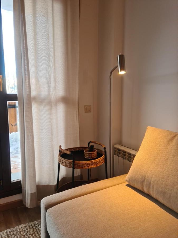 Tuhogarencerler Taquilla Parking En Pistas Apartman Kültér fotó